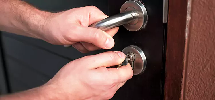 Pella Storm Door Lock Body Replacement San Fernando